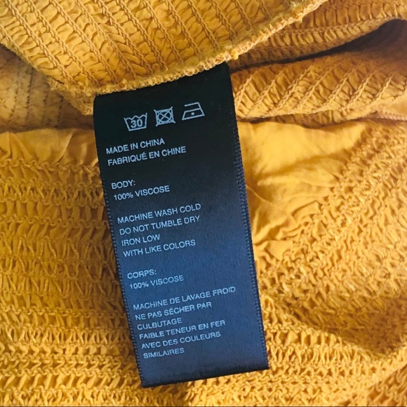 [UO] Ecoté smocked top - Picture 7 of 8